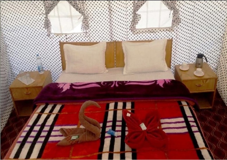 Hotel Pangong Escapes Camps