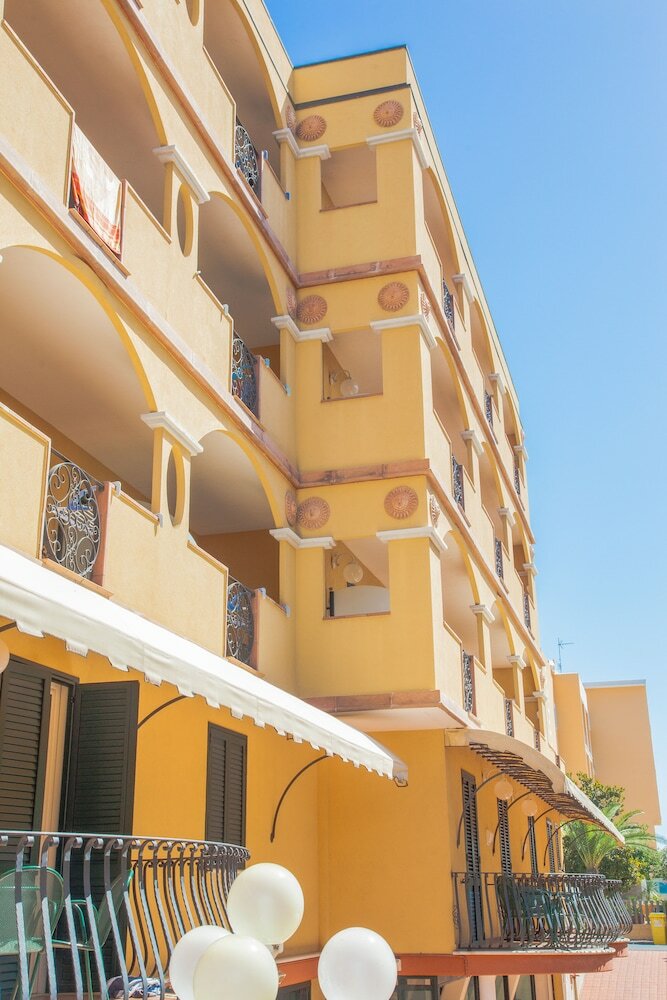 Residence Costazzurra