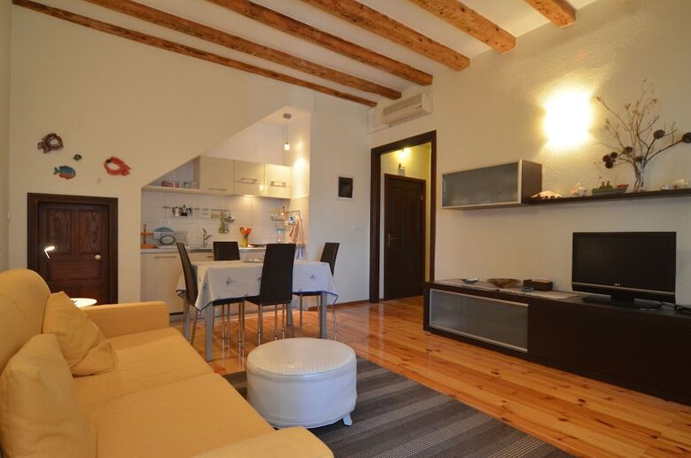 Apartamentos Carera Sea View