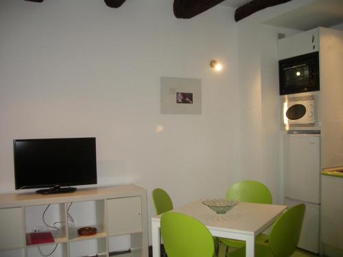 Apartamentos Rurales La Fonda