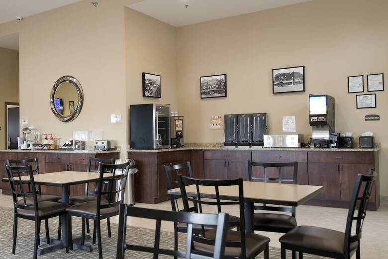 Hotel Cobblestone Inn & Suites ? Manchester