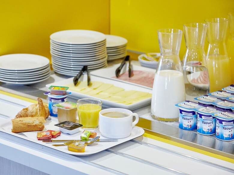 Hotel Kyriad Eco - Clermont Ferrand Estaing