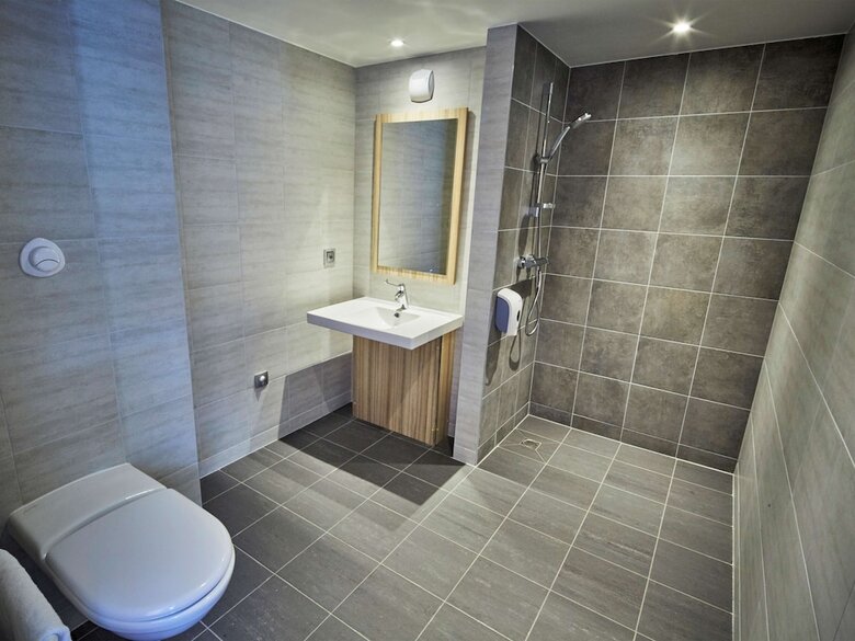 Hotel Kyriad Eco - Clermont Ferrand Estaing