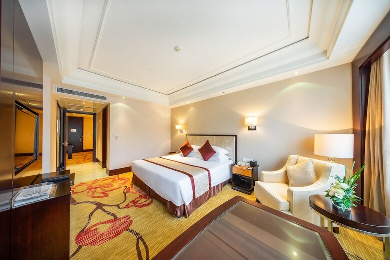 New Yallan Hotel Deqing