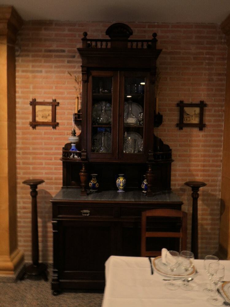 Hotel Hospederia Bodas De Camacho