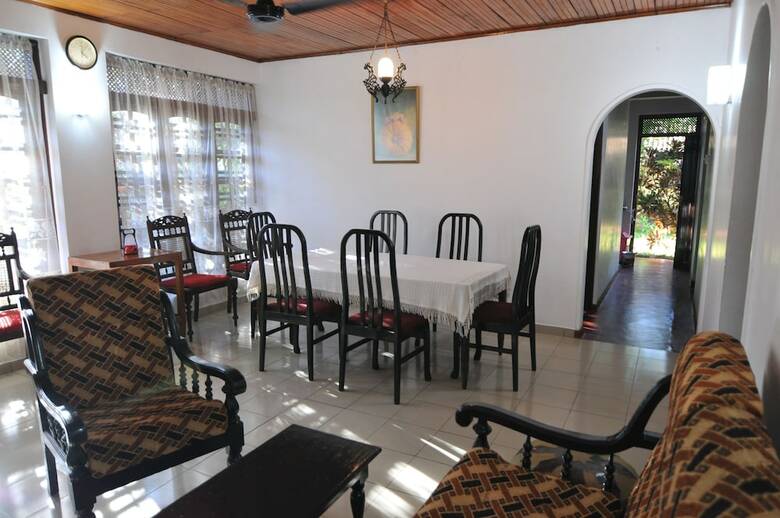 Villa Sydney Homestay
