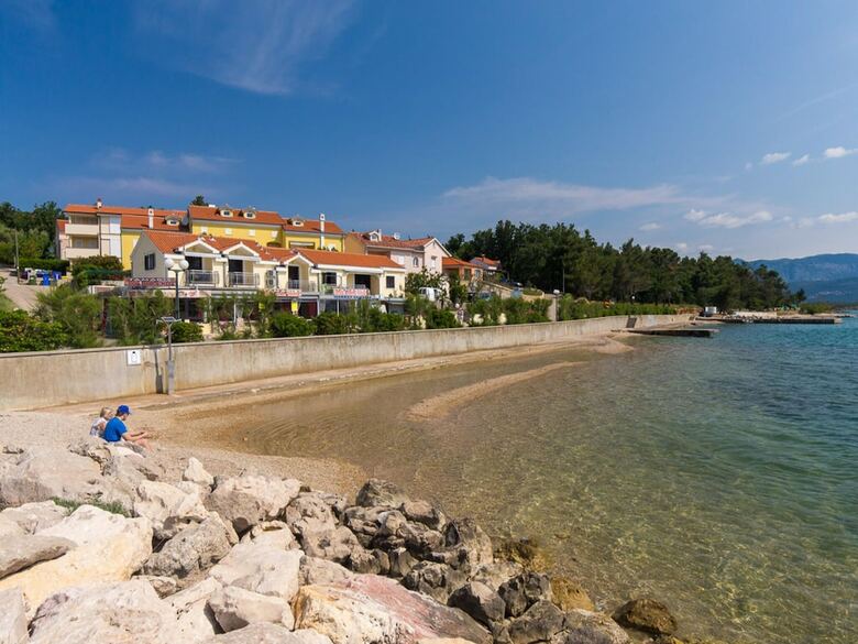 Apartments Josip Near The Beach