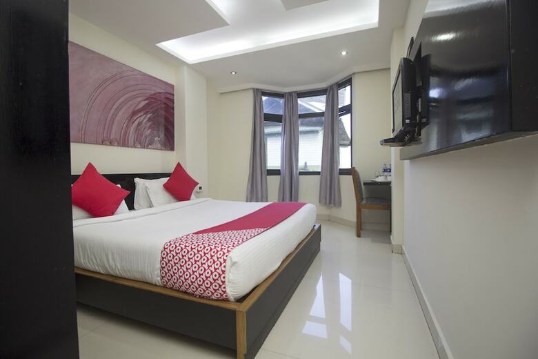 Oyo 24798 Kiwi Hotel Yavachi