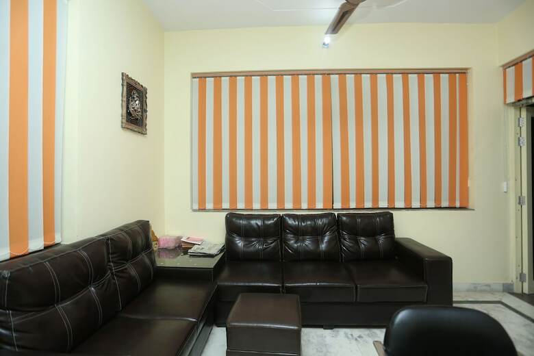 Hotel Oyo 16995 Sr Blessings