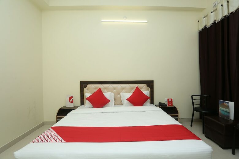 Hotel Oyo 16995 Sr Blessings