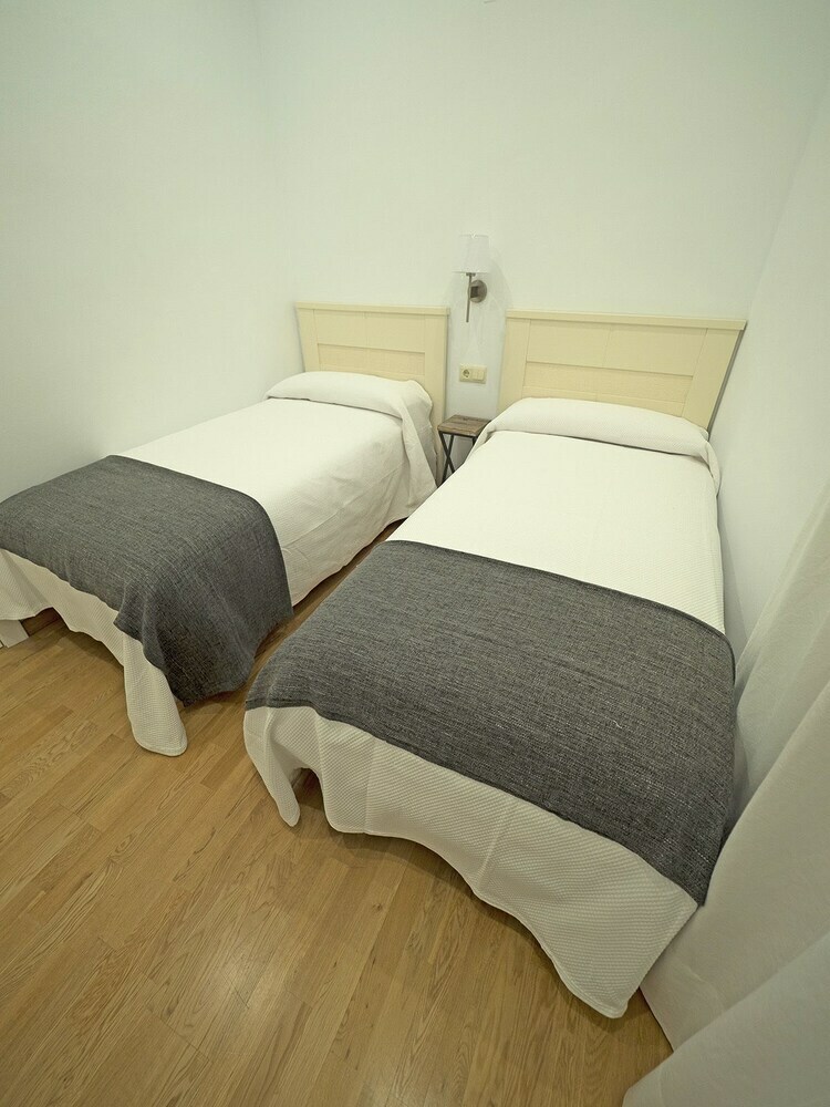 Apartamentos Amplio Apto Casa Palacio Torner�a
