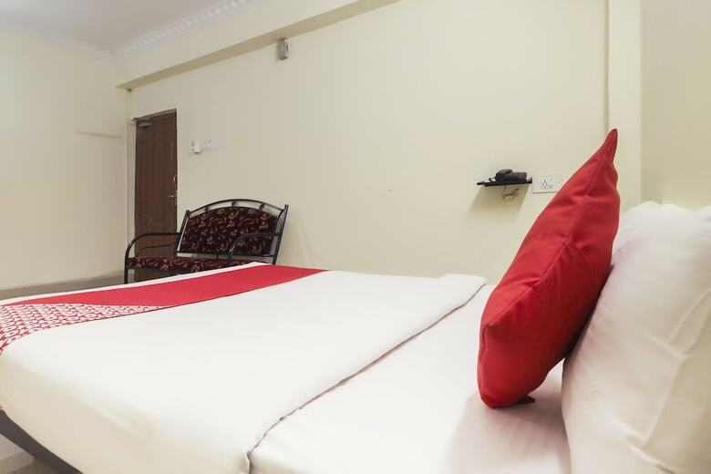Hotel Oyo 24392 Flagship Damodar Inn