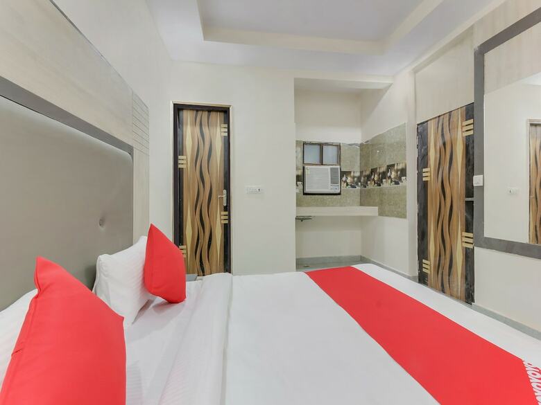 Hotel Oyo 22927 M-stays