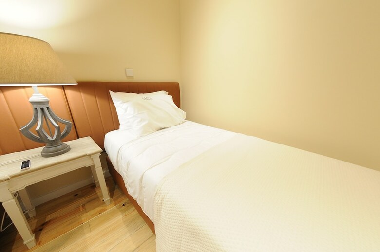 Hotel Naya - Downtown Guesthouse