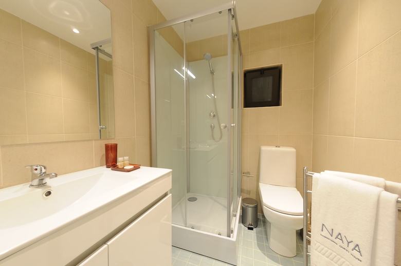 Hotel Naya - Downtown Guesthouse