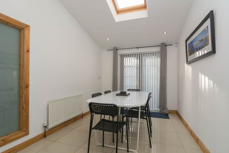 Apartamentos Belfast Corporate House