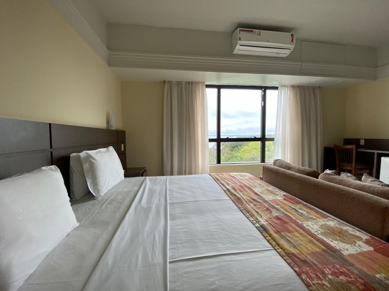 Tropical Executive Hotel