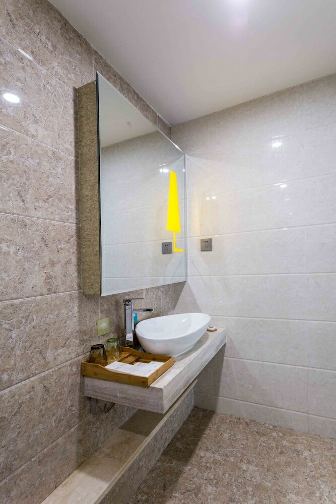 Sucha Hotel Xian Bell Tower Huimin St