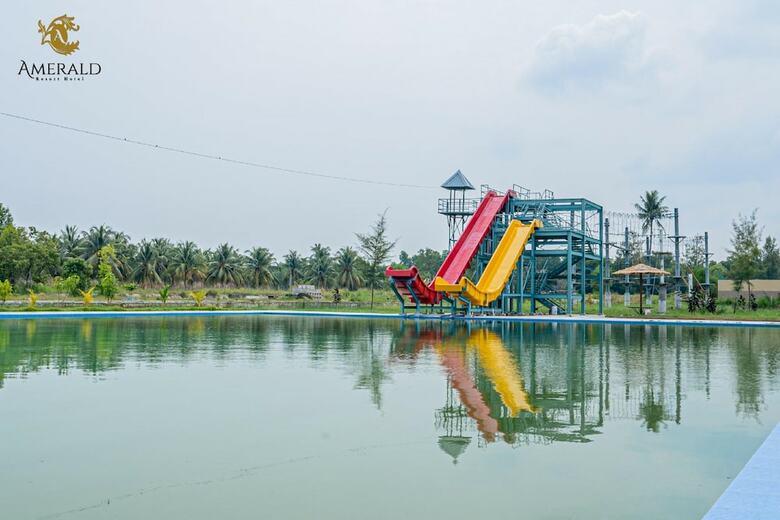 Amerald Resort Hotel Desaru