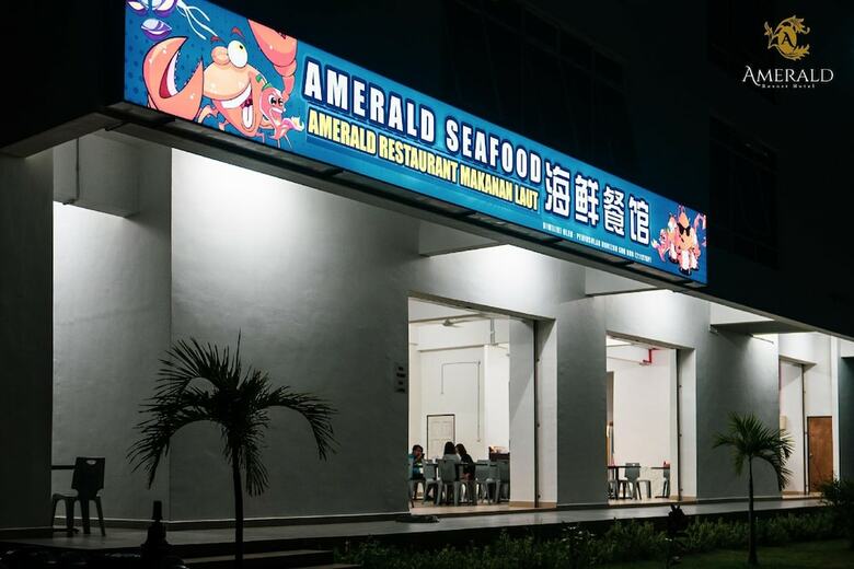 Amerald Resort Hotel Desaru