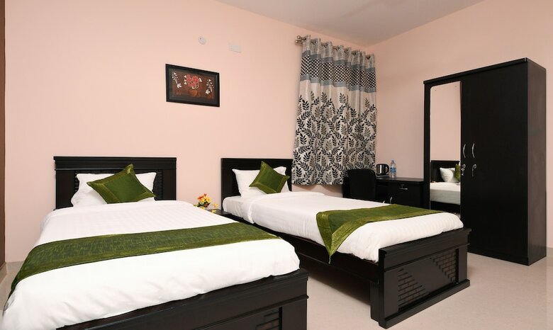 Hotel Treebo Trip Shivas Kuteera
