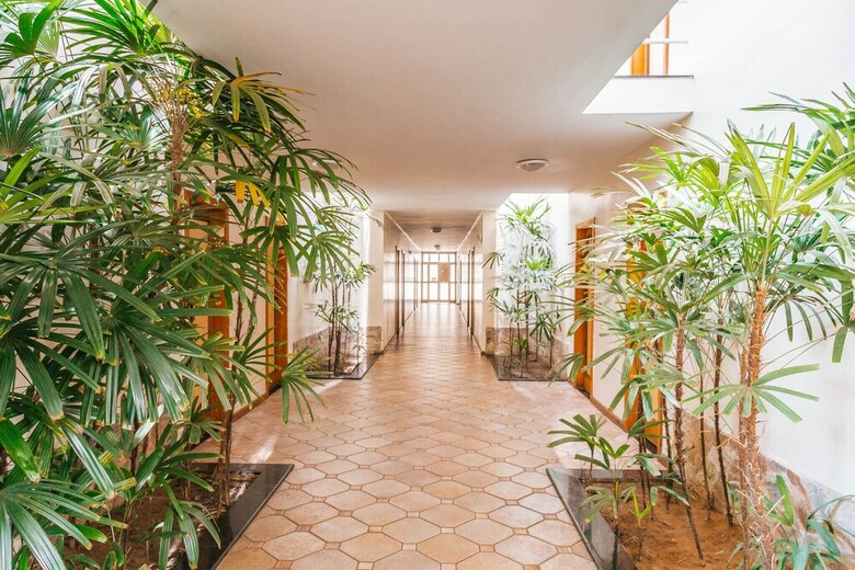 Porto Das Naus Praia Hotel