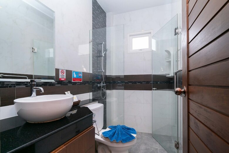 Rawai Private Villas - Pool And Garden