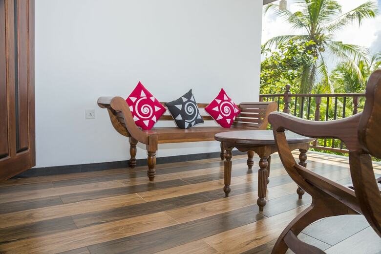 Hotel Nenasilu- Sri Lankan Villa