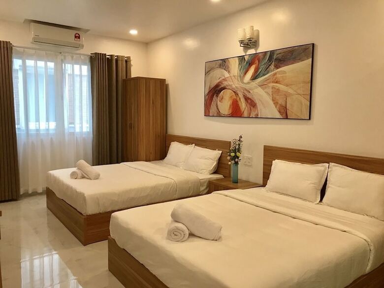Louis Hotel - Bui Vien Walking Street