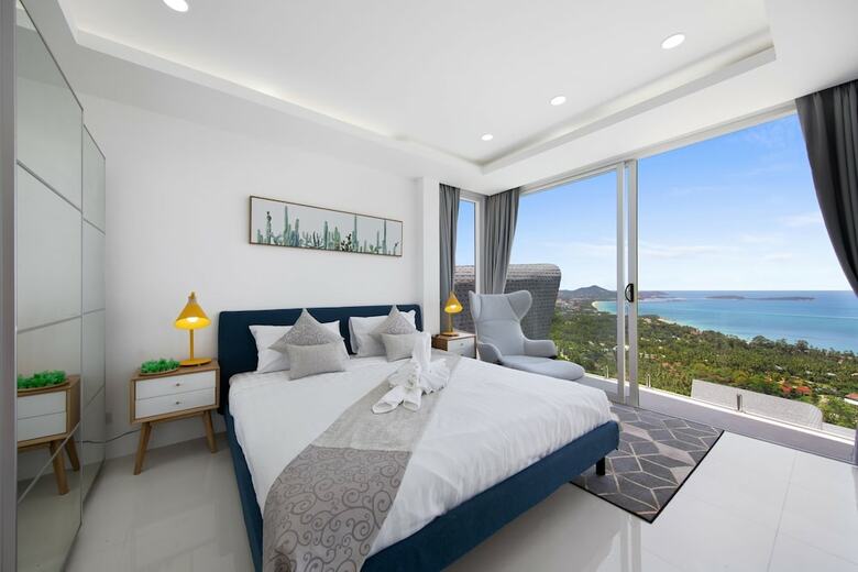 4 Bedrooms Sea View Villa Galaxy