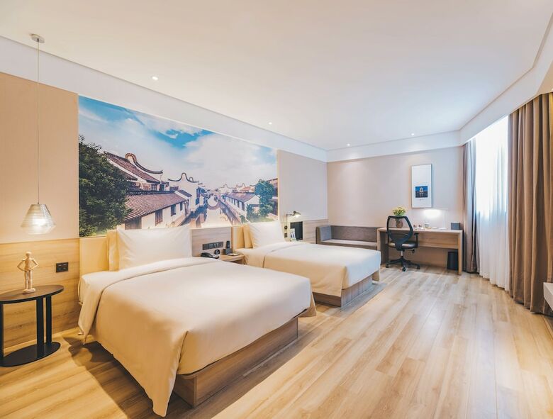 Atour Hotel North High Speed Railway Station Xian