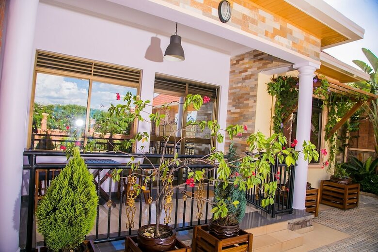 Hotel Nyumbani Cottages