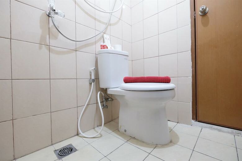 Strategic And Simple Studio Tifolia Apartment Near Kelapa Gading