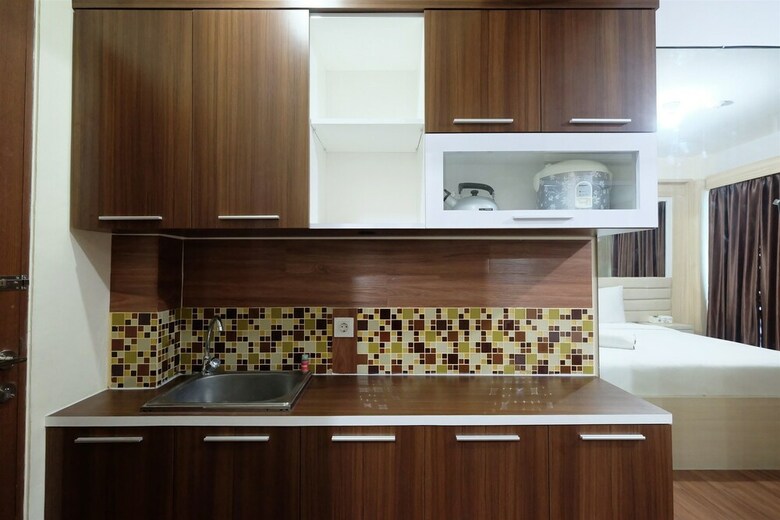 Strategic And Simple Studio Tifolia Apartment Near Kelapa Gading