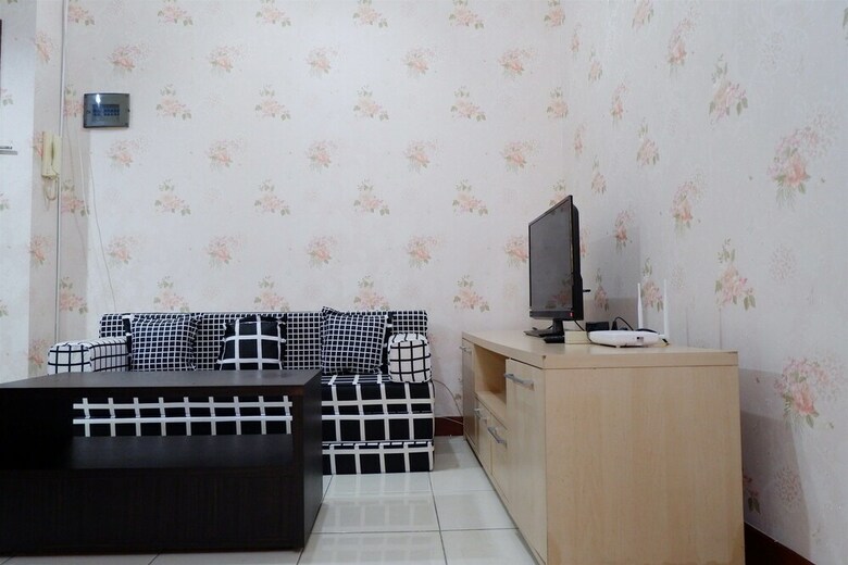 2br Simple Look Mediterania Marina Residences Apartment