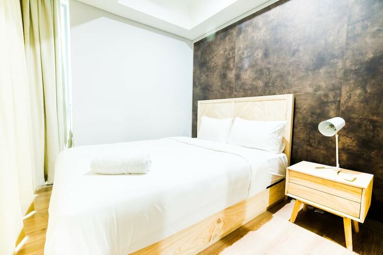 Luxurious 2br St. Moritz Puri Apartment With Private Lift