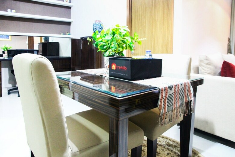 Luxury 1br With Study Room The Oasis Apartment