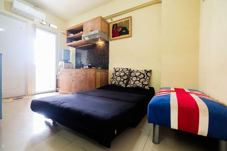 Homey 2br @green Pramuka Apartment