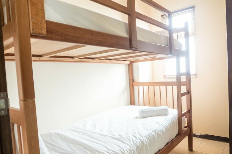 Ethnic And Comfy 2br The Suites Metro Apartment