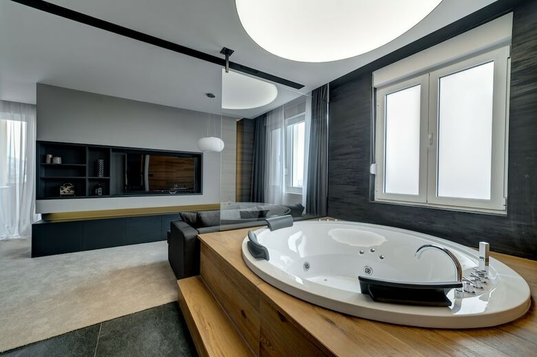 Hotel Black Pearl Luxury Suites