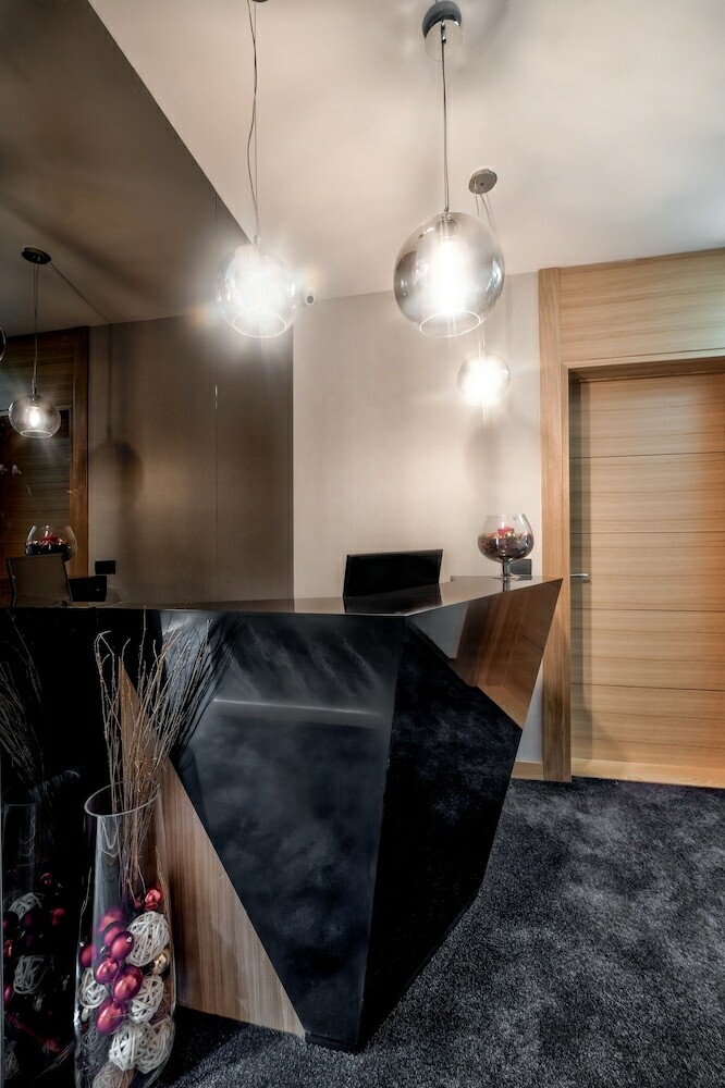 Hotel Black Pearl Luxury Suites
