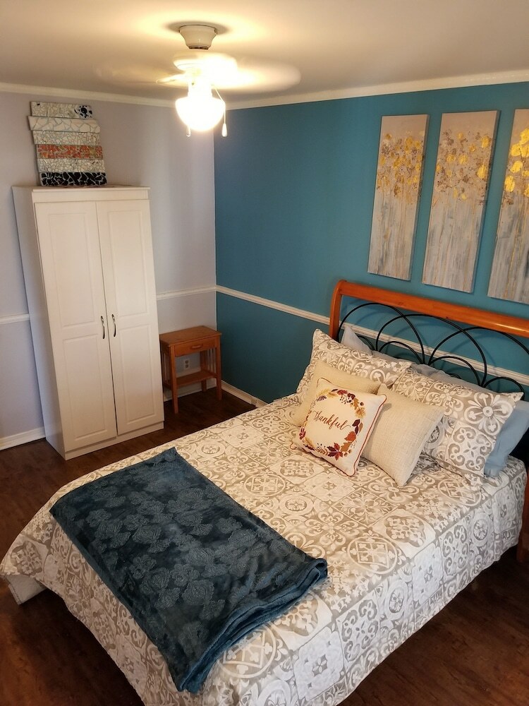 Perfect For Couples Home Away From Home