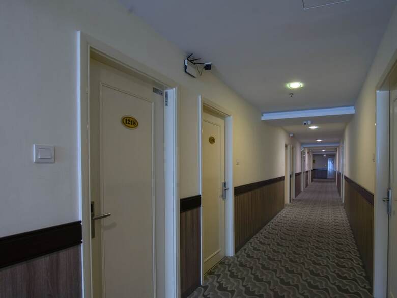Oyo 371 Grand Eastern Hotel