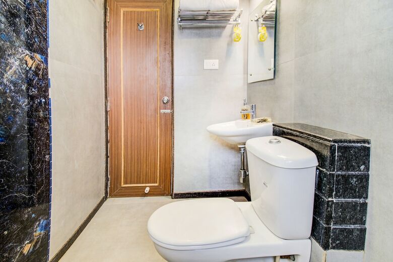 Fabhotel Wagtail Suites