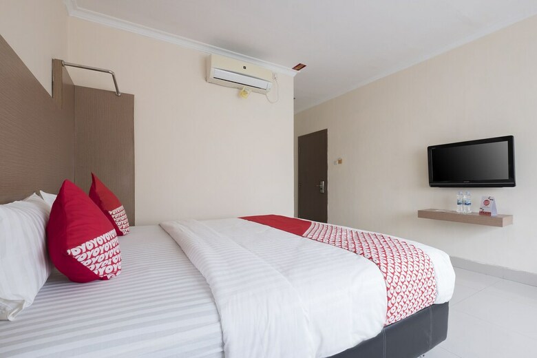 Hostal Oyo 317 New Legend Hotel