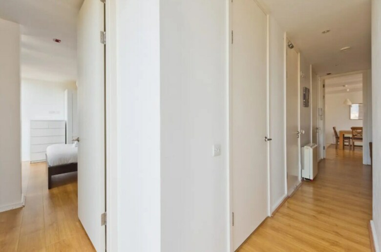 3 Bedroom Apartment In Dublin Docklands