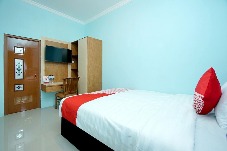 Hostal Oyo 347 Bayang Brothers Guest House