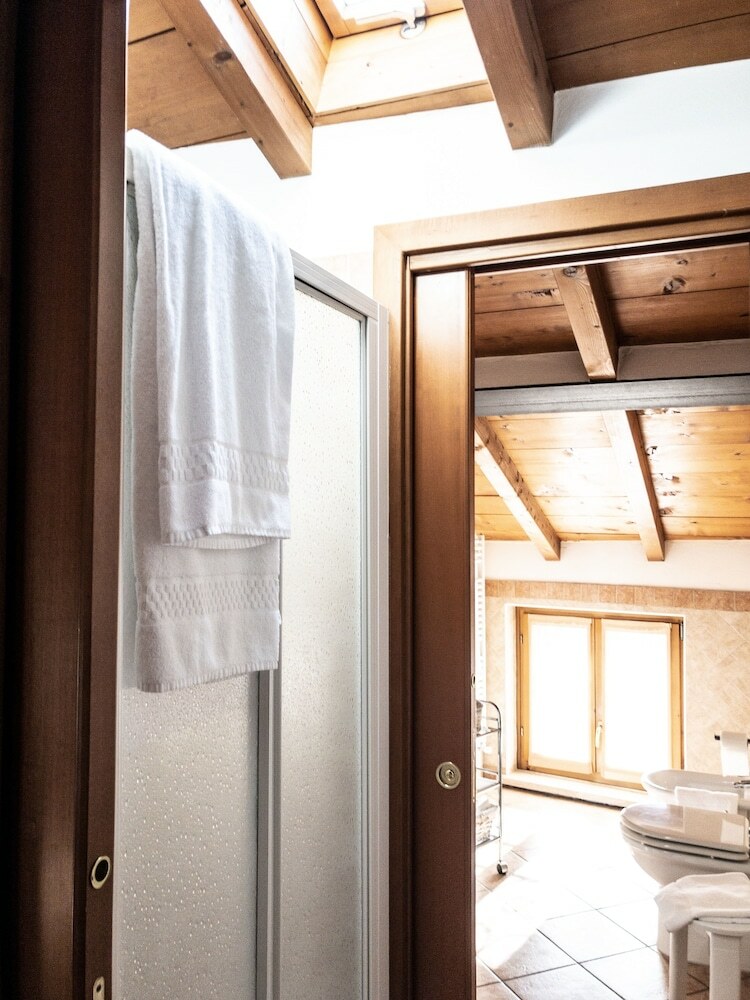 Hotel Le Finestre Su Borghetto