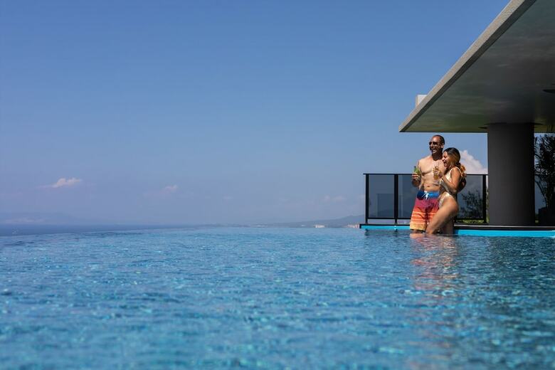 Glamday Style Hotel&resort Okinawa Yomitan