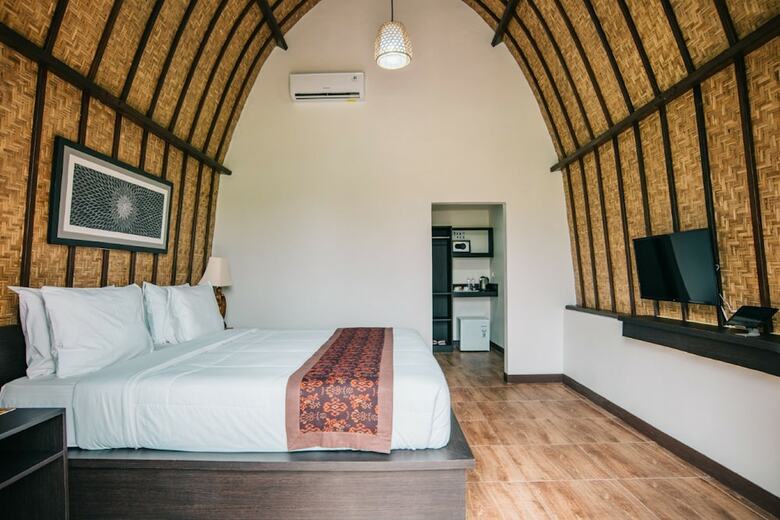 Bed & Breakfast Adil Villa And Resort